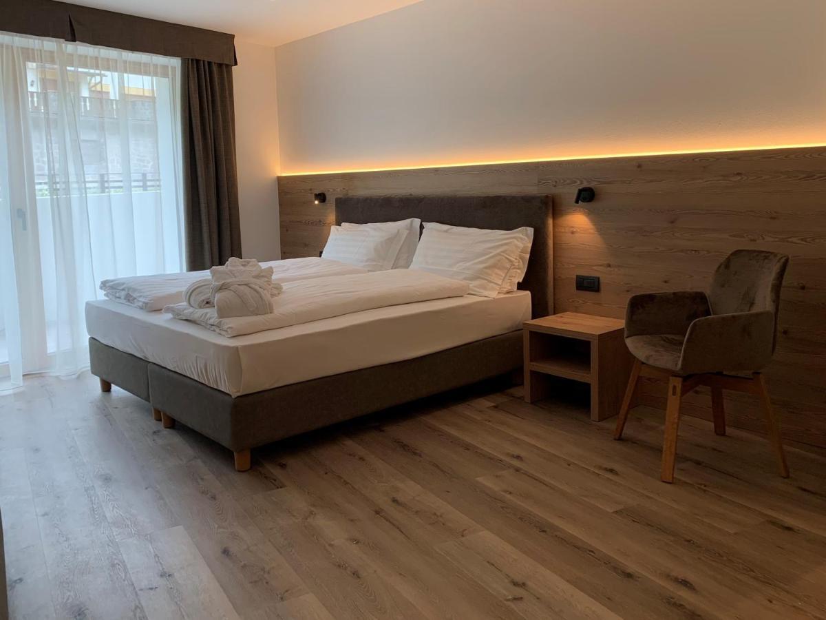 Hotel Miravalle Сорага Екстер'єр фото