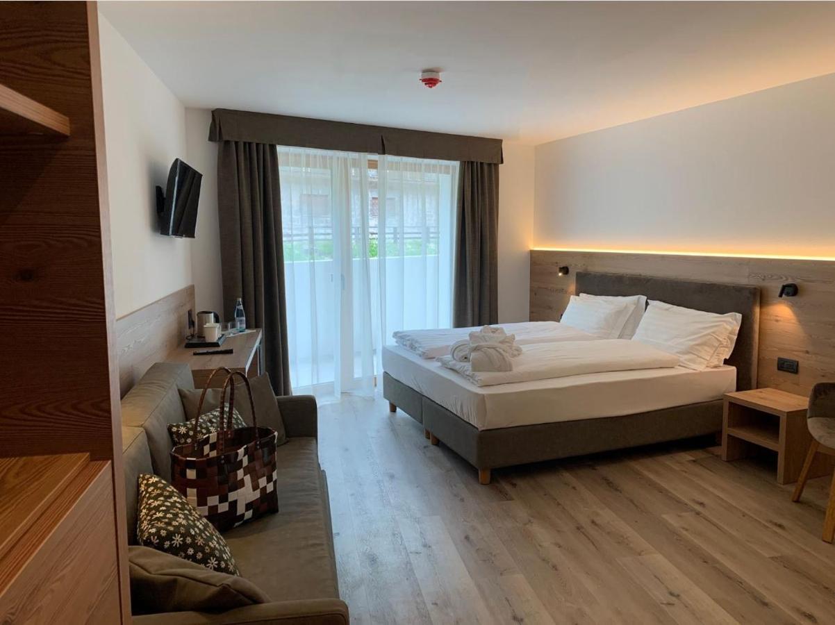 Hotel Miravalle Сорага Екстер'єр фото