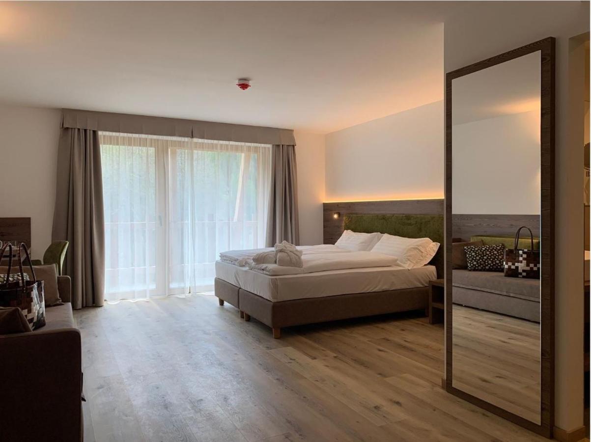 Hotel Miravalle Сорага Екстер'єр фото