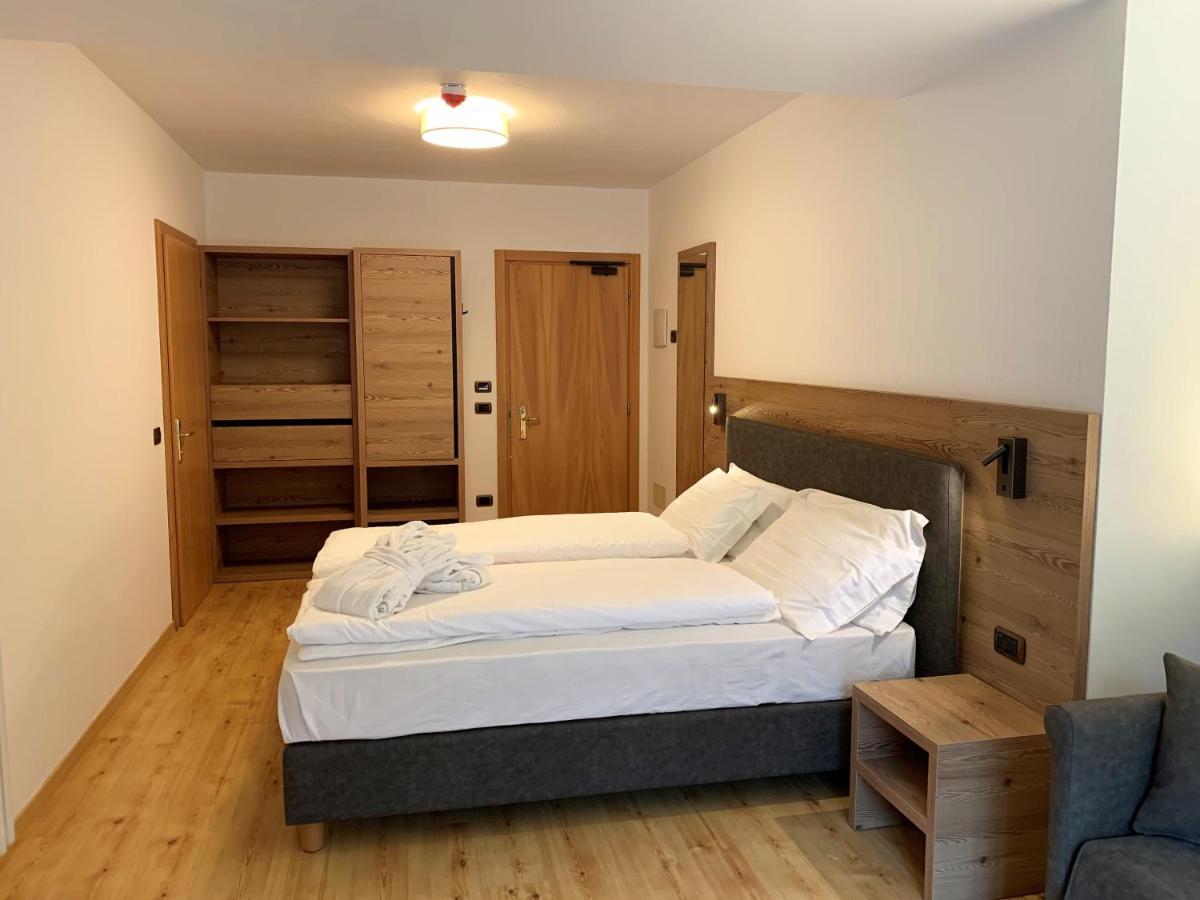 Hotel Miravalle Сорага Екстер'єр фото