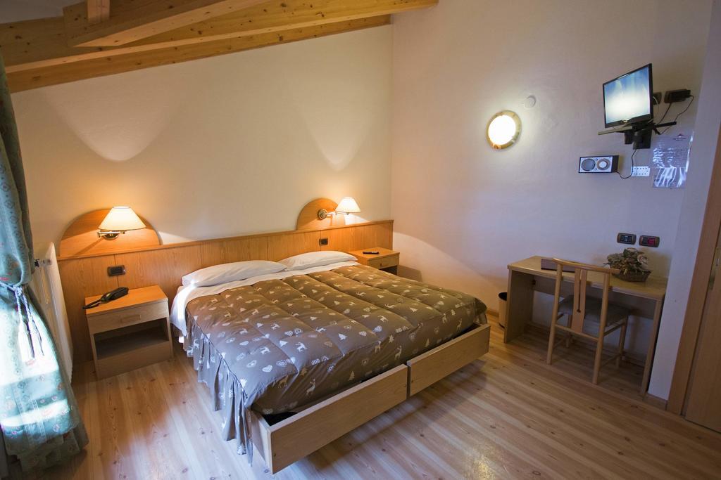 Hotel Miravalle Сорага Екстер'єр фото